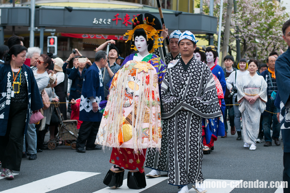 2016年4月9日@浅草観音うら一葉桜まつり