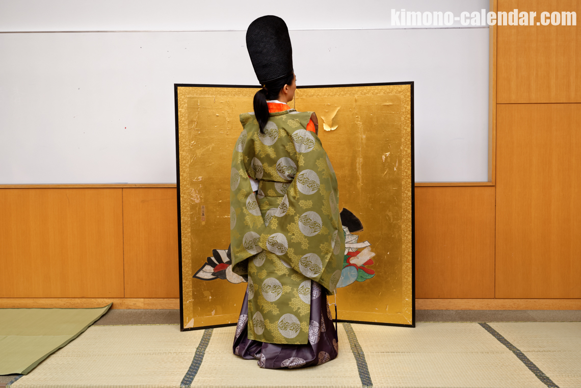 狩衣(かりぎぬ)