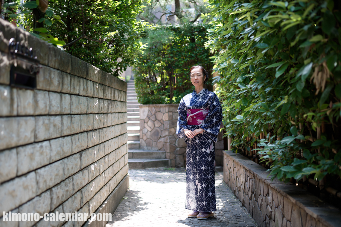 女性の全身写真