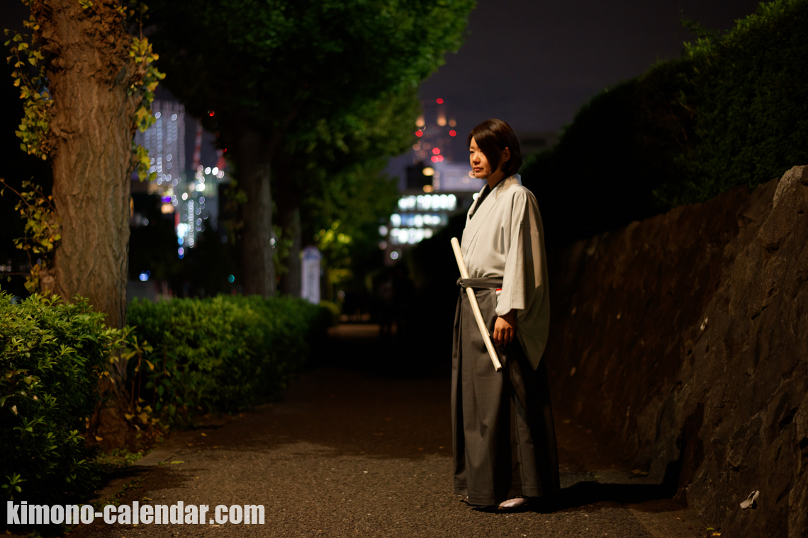 女性の全身写真