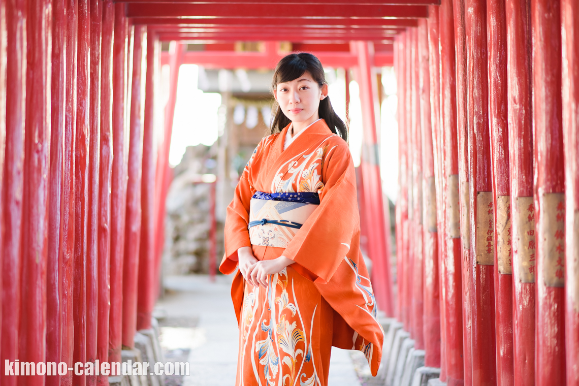 女性の全身写真