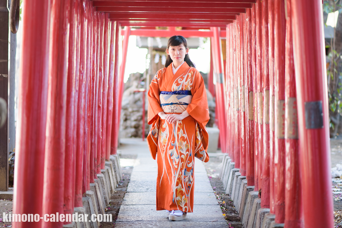 女性の全身写真