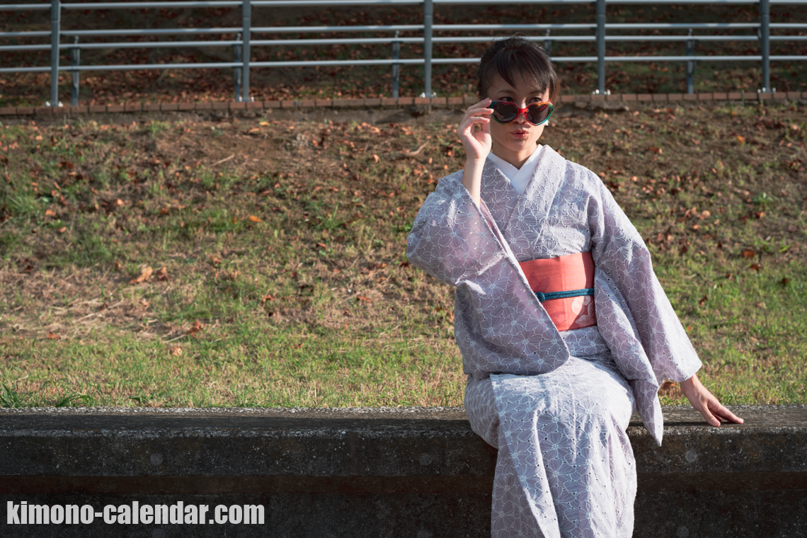 女性の全身写真