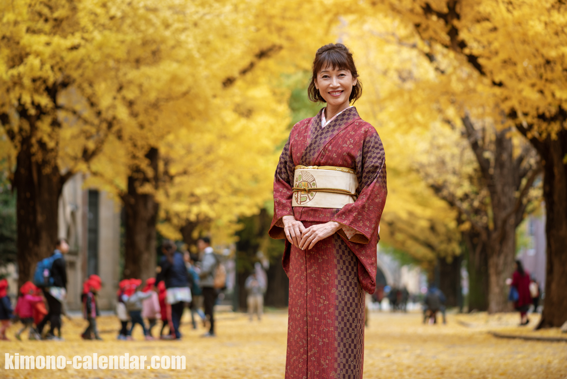 女性の全身写真