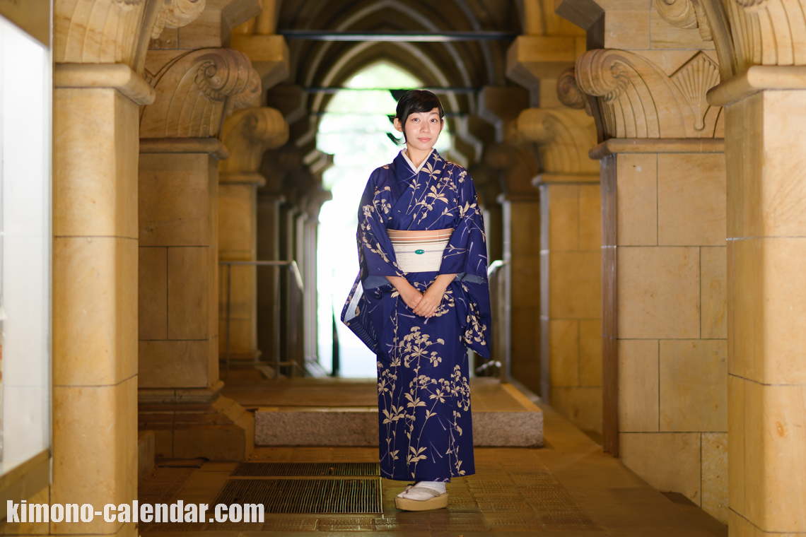 女性の全身写真