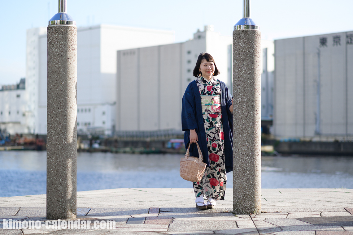 女性の全身写真