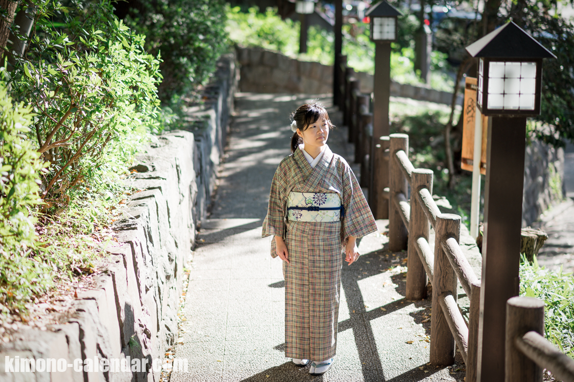 女性の全身写真