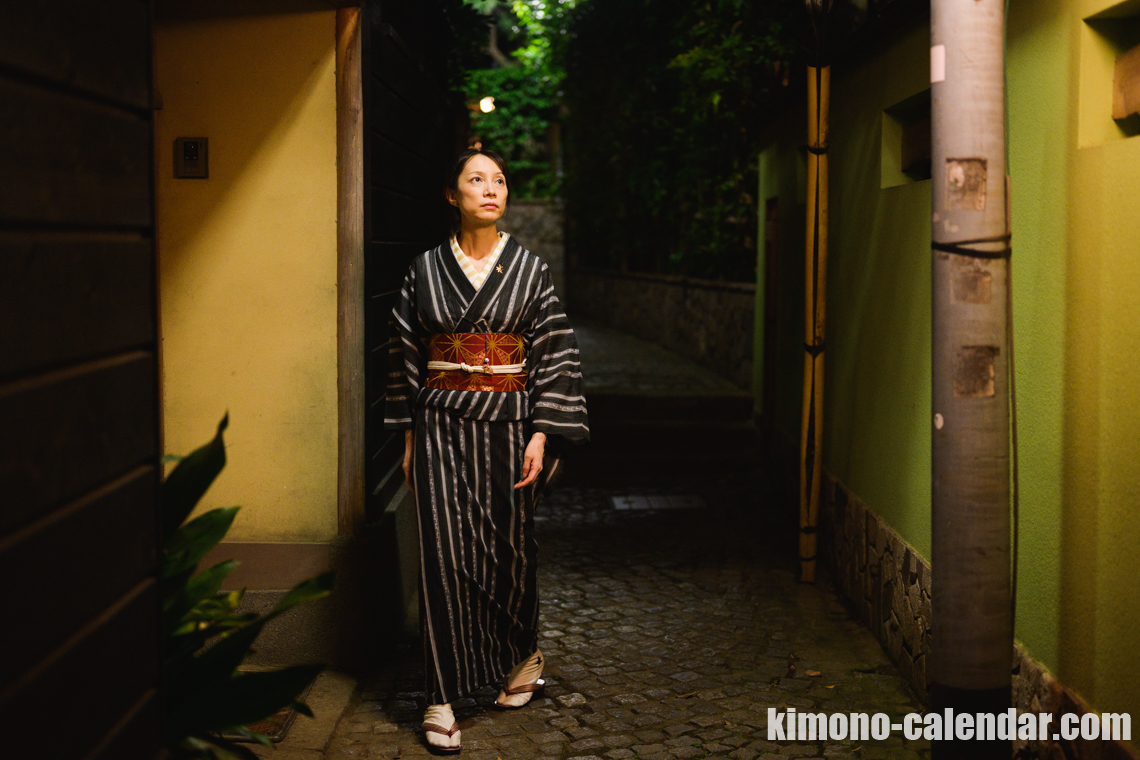 女性の全身写真