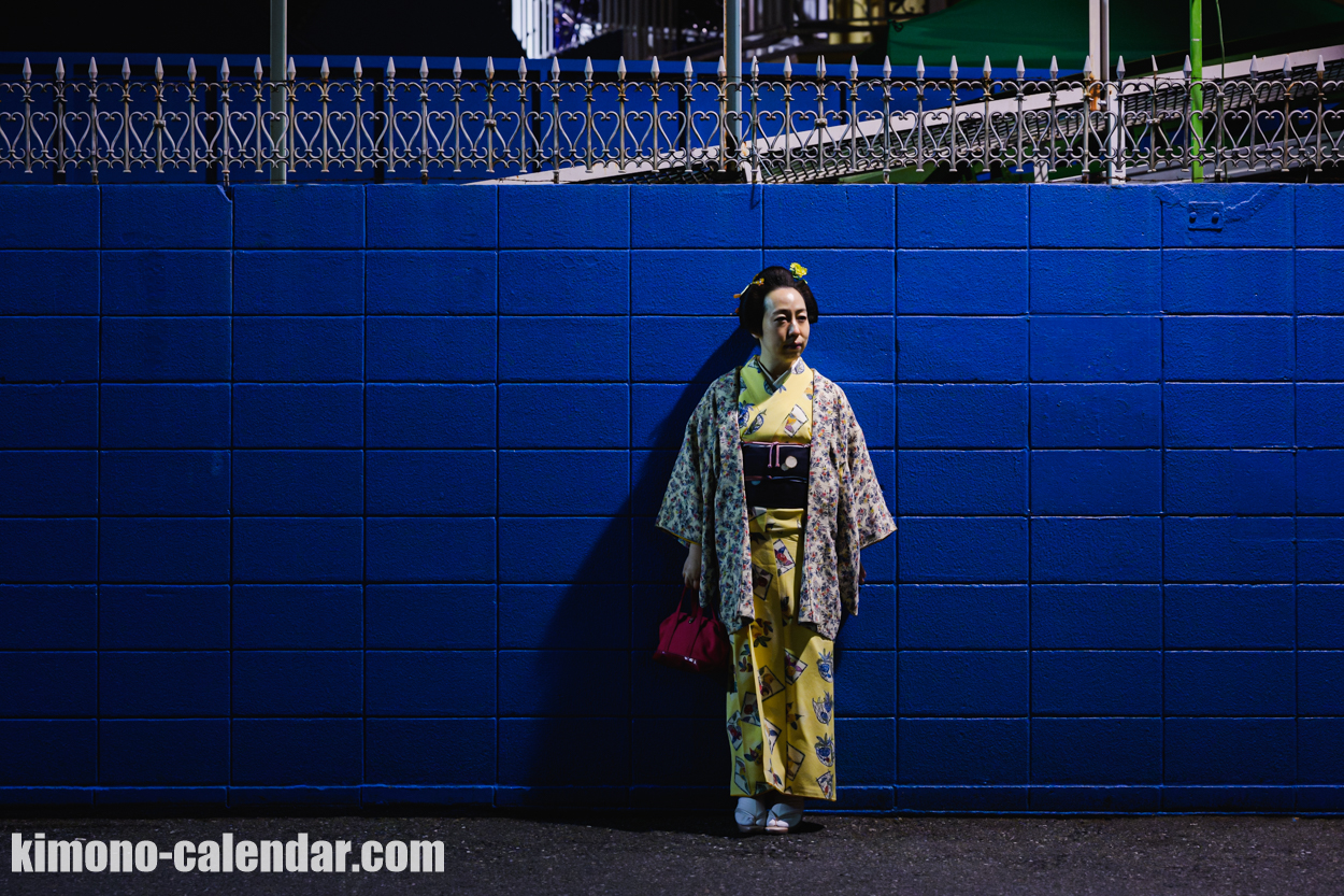 女性の全身写真